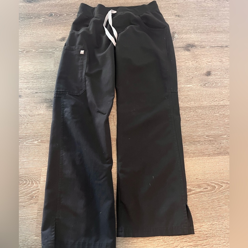 Figs kade cargo scrub pants